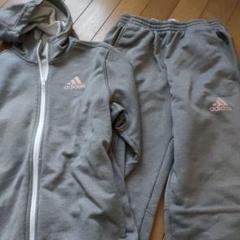 adidas グレー セットアップ フード付き