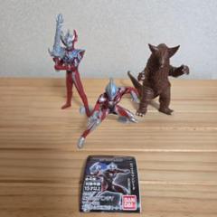 HGシリーズ ウルトラマン ゴモラ3種セット HGウルトラマン02 ジード・タイガ・ゴモラ【3種セット】 - メルカリ