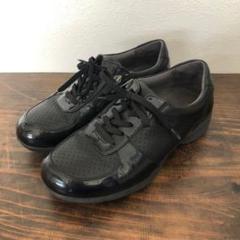未使用 asics 22.5 ペダラ レザー サイドジップ スニーカー ベージュ - メルカリ