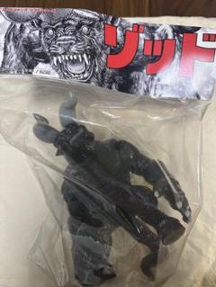 Amazon.co.jp: 大ベルセルク展限定 ダーカ 鬼兵 ソフビ A B