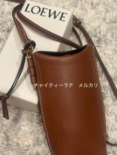 LOEWE ロエベ　ゲートポケット バーガンディ レザー スマホショルダーバッグ LOEWE ロエベゲートポケット バーガンディ レザー スマホ