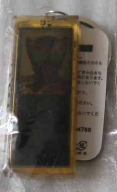 ➕仮面ライダー➕　オーズ　&　ダブル　ソーラー液晶キーホルダー