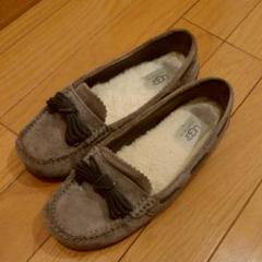 夏冬付け替えの中敷き有 uggアグのモカシン