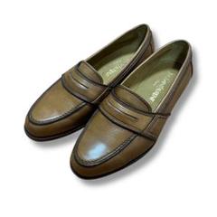 YSL イヴ サンローラン 本革 ローファー カサンドラ ロゴ 金具 レザー イヴサンローラン ショルダーバッグ YSL ゴールド金具 ロゴ型