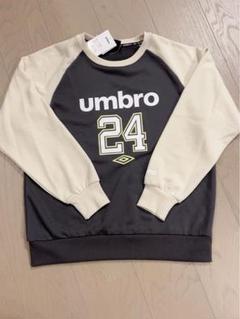 Umbro&moussyコラボトレーナー