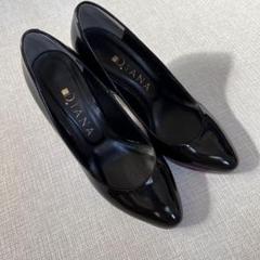 美品✨ダイアナ エナメル ポインテッドトゥ パンプス 黒 レッドソール 24.5 2025年最新】diana レッドソール エナメルパンプスの人気