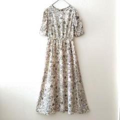 ヴィンテージ風☆ロングワンピース　マキシ丈　レトロ　エレガント　花柄　リボン