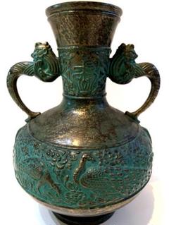 骨董★薩摩焼 金彩 豪華 孔雀 花瓶 陶器・高さ３３cm 薩摩焼 古薩摩 色絵金彩 扇窓絵鳳凰獅子花文瓶 壷 高さ