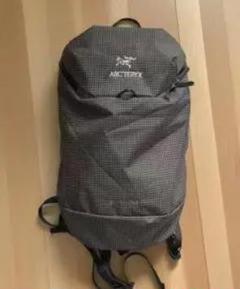 新品 ARC'TERYX グレーのチェック柄のリュック 2025年最新】アークテリクス リュック チェックの人気アイテム
