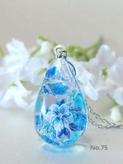 レジンネックレス 琉球ガラス アクセサリー ハンドメイド - メルカリ