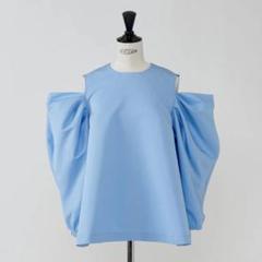 美品 Heve へイヴ カットオフショルダー トップス ブラウス サックス 美品 Heve へイヴ カットオフショルダー トップス ブラウス