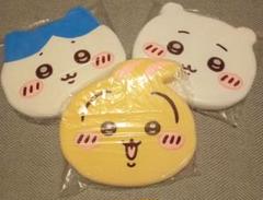 ちいかわ低反発クッション　ちいかわ・ハチワレ・うさぎ　　３個セット