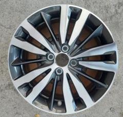 正規店仕入れの ホンダ フィット 純正アルミホイール 未使用 1本 T5A16060A タイヤ・ホイール
