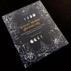 魔女のハーブ 専門書 The Witch's Herbal Apothecary