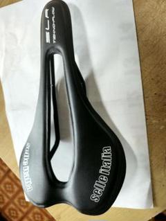 Selle Italia FLITE カーボン　ブラックサドル　B45 Selle Italia FLITE カーボン ブラックサドル B45