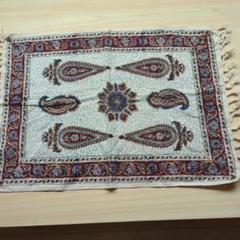 インド綿　ペイズリー模様敷物 40x60cm