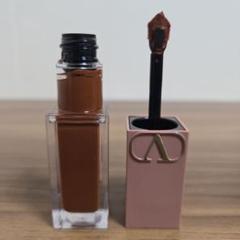 【美品】151R/77A ヴァレンティノ　リキロッソ リップにもチークにも】ヴァレンティノビューティって知ってる