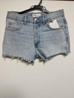 新品未使用タグ付き ZARA ラインストーン カーブド TRF ショートパンツ ZARA☆ラインストーンショートパンツ - メルカリ