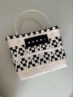 MARNI マルニ　エコバッグ 国内発送】MARNI MARKET エコバッグ ショッピングバッグ (MARNI
