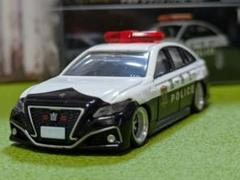 ★トミカプレミアム　トヨタクラウン　パトロールカー改深リム、ローダウン