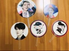 2025年最新】EXO うちわの人気アイテム - メルカリ