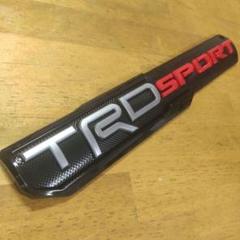 トヨタ エンブレム TRD SPORT