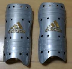 adidas レガース