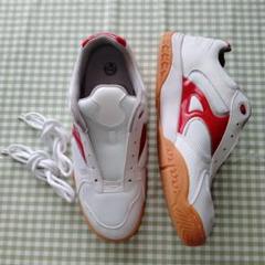 ホワイト/レッド スポーツシューズ