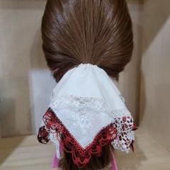 ヴィンテージ ドイリー リメイク シュシュ 刺繍ハンカチ リメイク ヘアアクセ