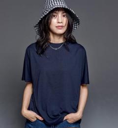 FORME 東原亜希 Tシャツ ネイビー - メルカリ