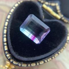 レインボーフローライト　3.92ct ルース　裸石