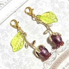 【チューリップのマスクチャーム】ハンドメイド　ピアス　イヤリング　アンティーク
