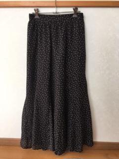 アース ミュージック&エコロジー スカート Dot Black F