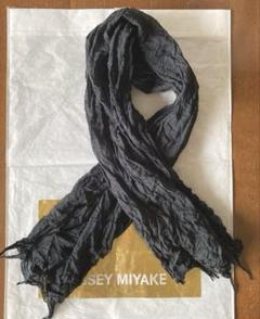 1980's issey miyake 超 大判 スカーフ 羽根 バンダナ 1980's issey miyake 超 大判 スカーフ 羽根 バンダナ - メルカリ