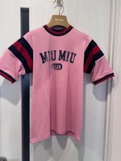 六月まで出品❗️【miu miu 美品】ハート柄 ブラック Tシャツ 六月まで出品❗️【miu miu 美品】ハート柄 ブラック Tシャツ