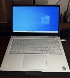 Xiaomi Mi Notebook Air 13.3 (256GB/8GB)