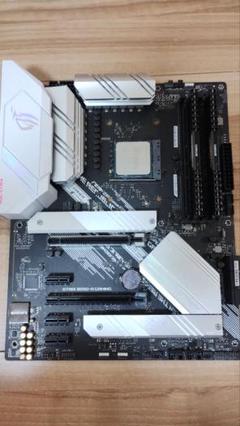 5700X ROG STRIX B550-A GAMING ddr4.32gb