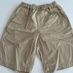 UNIQLOベージュハーフパンツ　150