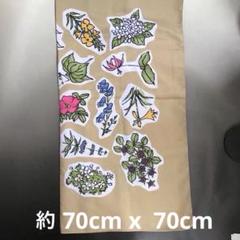 六花亭 花柄スカーフ風呂敷セット 六花亭 風呂敷色柄違いの2枚セット
