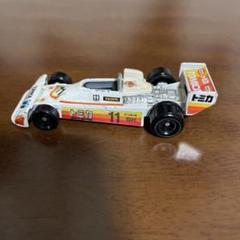 トミカ ミニカー CHEVRON B42