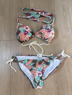 【ビラボン】ビキニ　パッド入り