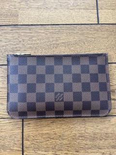 LOUIS VUITTON フラグメントケース
