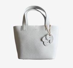 正規店仕入れの 新品 メルカリ - ホワイトトートバッグ ch!iiibag バッグ