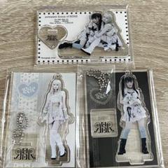 2025年最新】アクリルスタンドの人気アイテム - メルカリ