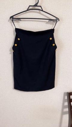 【美品】ESCADA エスカーダ 花柄タイトスカート 黒地 ラメ付き　34 美品】ESCADA エスカーダ 花柄タイトスカート 黒地 ラメ付き 34