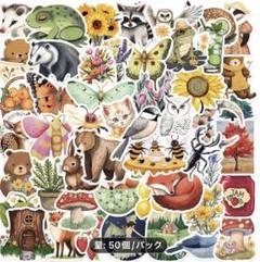 50枚、漫画の神秘的な森のイラスト動物デカール落書きビニール自己粘着防水シール