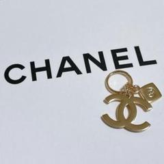 希少CHANEL ロゴブレスレット　ラバーブレスレット　箱付 希少CHANEL ロゴブレスレット ラバーブレスレット 箱付安く