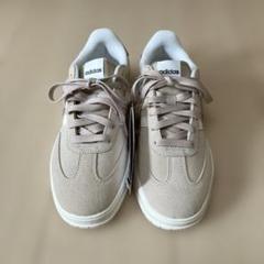 新品✨adidas gradas スニーカー25cmのサムネイル