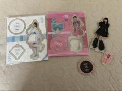 ノイミー 鈴木瞳美 アクスタ 3つセット - メルカリ