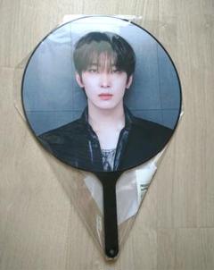 SEVENTEEN right here ウォヌ うちわ 新品未開封 SEVENTEEN ウォヌ WONWOO Right here うちわ - メルカリ